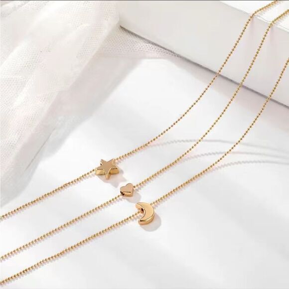 Cute Classy Celestial Trending Layered Necklace — Moon Star Heart - Picture 4 of 6